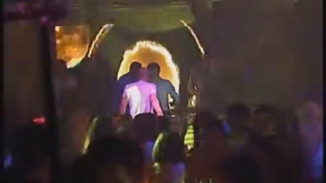 DJ VINI in Z-TOPclub.wmv смотреть онлайн