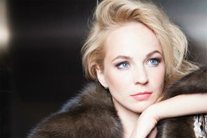 Актриса Ирина Медведева чуть не украла парикмахера на Забайкальском кинофестивале