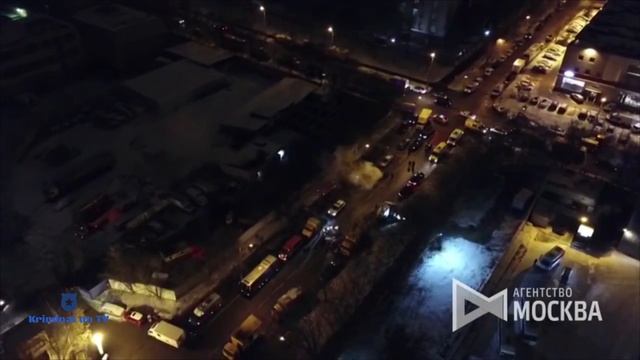 МЕСТО ПРОРЫВА ТРУБЫ ГОРЯЧЕГО ВОДОСНАБЖЕНИЯ В ГОЛЬЯНОВО