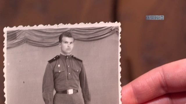 Хлеб и блокадница.