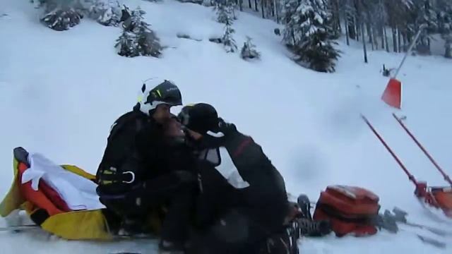 Подъем на носилки... смотреть онлайн