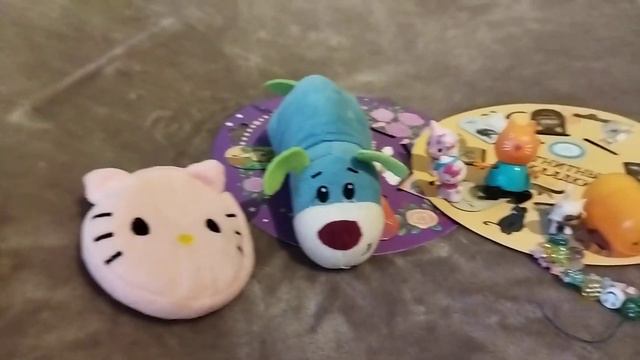 Открываем свис Box месте с Виктором мышонком. Свис Box котята и щенки и 1 из пони. смотреть онлайн