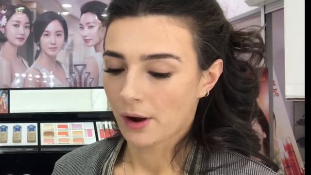 Все что нужно для создания красивых натуральных бровей от Missha смотреть онлайн