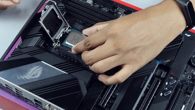 First 11th gen i9 11900K Build смотреть онлайн