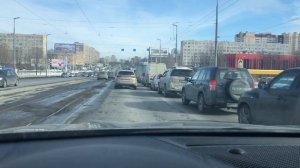 Перестроение , дистанция , торможение в потоке