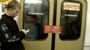 Как в вагоне метро проехать без давки....