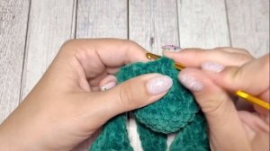 ??ДРАКОНЧИК ИЗ ПЛЮШЕВОЙ ПРЯЖИ ВЯЗАНЫЙ КРЮЧКОМ?crochet dragon?gehäkelter Drache