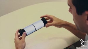 Планшет или смартфон с гибким сенсорным экраном. Гибкий смартфон с апрокруткой.