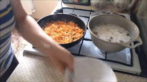Очень вкусный гуляш из куриной грудки.30 минут и готово