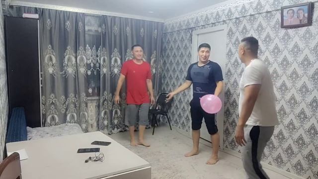 СПОРТ ДОСТУПНЫЙ КАЖДОМУ СЫГРАЛИ БЫ? ИГРА В ВОЗДУШНЫЙ ШАР #sport #воздушныйшар #воздушный #шарик