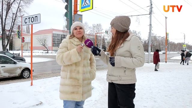 Спонж, хайлайтер, глиттер. Что знают мужчины о женских хитростях?