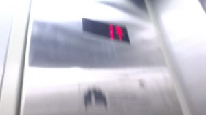 Электрический лифт (г. Дзержинский), V=1 м-с, г-п 400 кг (14)