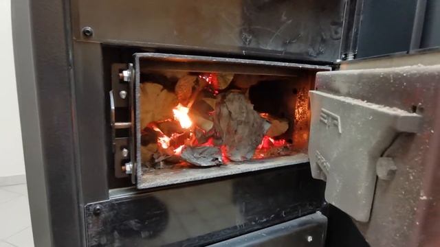 Eta SH 20 P Anheizen смотреть онлайн