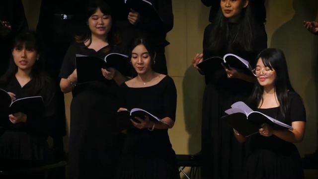 All I Want for Christmas Is You by Mariah Carey and Walter Afanasieff смотреть онлайн