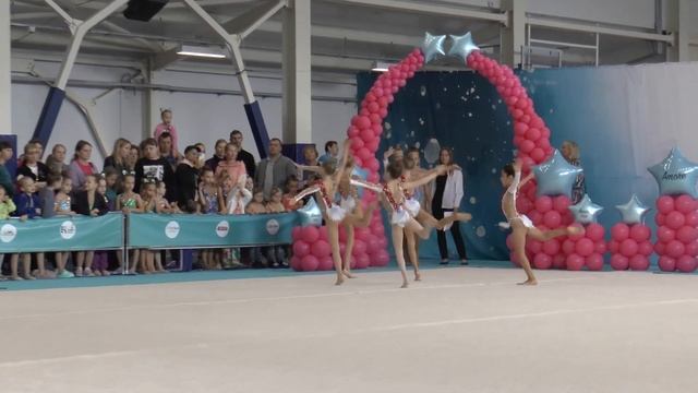 Соревнования по художественной гимнастике Amore Cup Групповые выступления