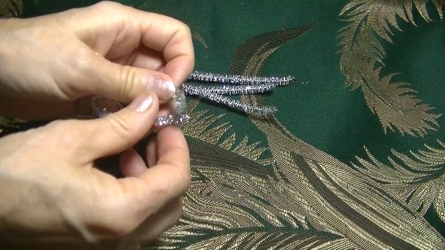 НОВОГОДНЯЯ ИДЕЯ ЁЛОЧНОЙ ИГРУШКИ СВОИМИ РУКАМИ ))(ЕЛОЧНЫЕ ИГРУШКИ )) смотреть онлайн