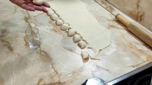 БЫСТРЫЙ СПОСОБ лепки пельменей. Как значительно сократить время лепки.