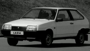 Белая восьмёрочка