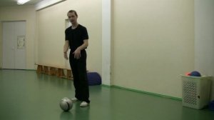 Удар пяткой по мячу (футбол)