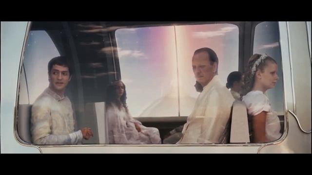 Клип Прекрасное далеко песня из кф Гостья из будущего 1985