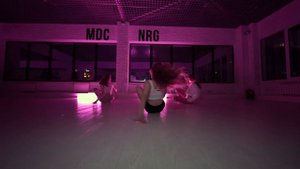 Саша Момотова // Strip (Пролетарская)