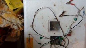 Обогрев и освещение от 12 вольт в брудер / субтитры