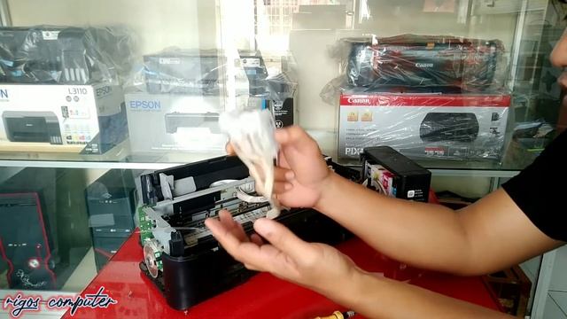 Cara Melapas Print Head Epson L110 L360 L210 L220 ll melepas print head epson ala @rigos computer смотреть онлайн