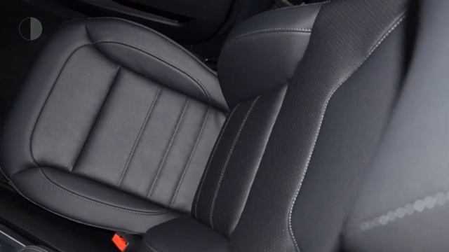 Mercedes-Benz GLE-Klasse 350d 4MATIC AMG Line Rijassistentie pakket COMAND Parkeerpakket Trekhaak A