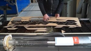 Лазерная резка МДФ | Лазер CO₂ Reci 180W