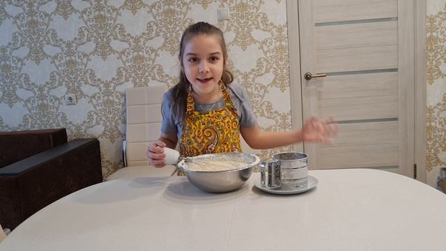 Пеку блины - простой рецепт.