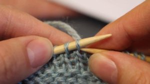 ТРЕНД! УЗОР ДЫРОЧКИ спицами. АЖУРНЫЙ Узор №6 из японского журнала 100 узоров спицами