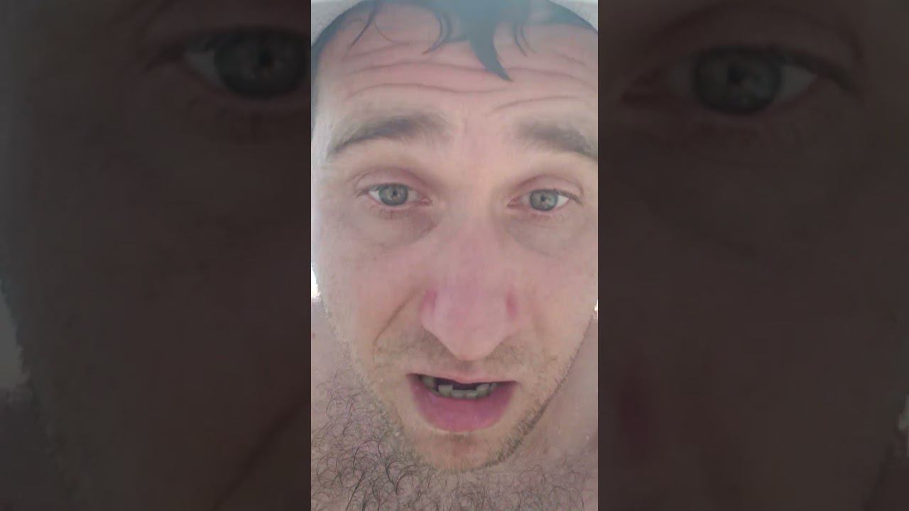 а мы с Якиным поехали в гагры смотреть онлайн