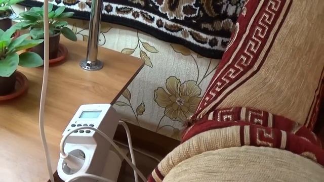 Стеллаж для фиалок смотреть онлайн