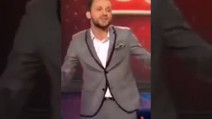 мужики произошли от обезьян, бабы прилетели из космоса.