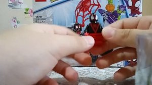 Лего обзор на набор Человека паука и зелёного гоблина(10781)