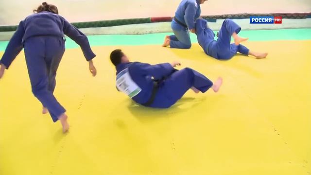 Таджикистан Душанбе Город и люди с Андреем Понкратовым. смотреть онлайн