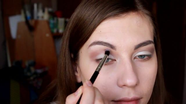 Из ЧУДОВИЩА в КРАСОТКУ. Свежий макияж на утро))) смотреть онлайн