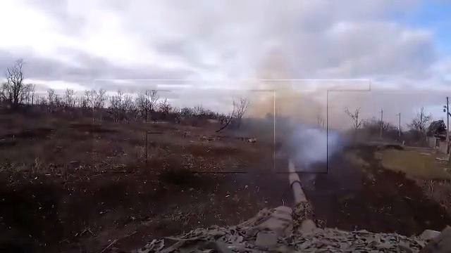 11-й полк НМ ДНР наступает на Первомайское. смотреть онлайн