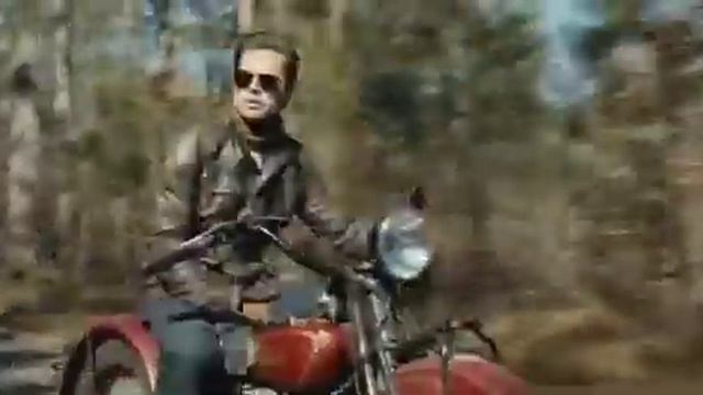 Benjamin Button Motorcycle Indian Scout 101 смотреть онлайн