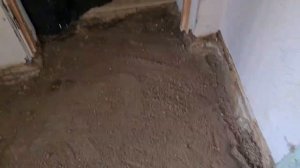 Как сделать бетонный пол! Ремонт в старом доме!