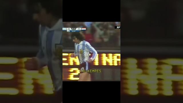 Mario Kempes,Diego Maradona,Lionel Messi