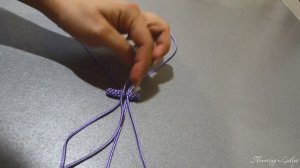 Плетение крестика из разноцветных шнурков и ленточек. Weave cross of multicolored cords.