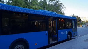 Автобус Лиаз-6213.22 следует по маршруту 209