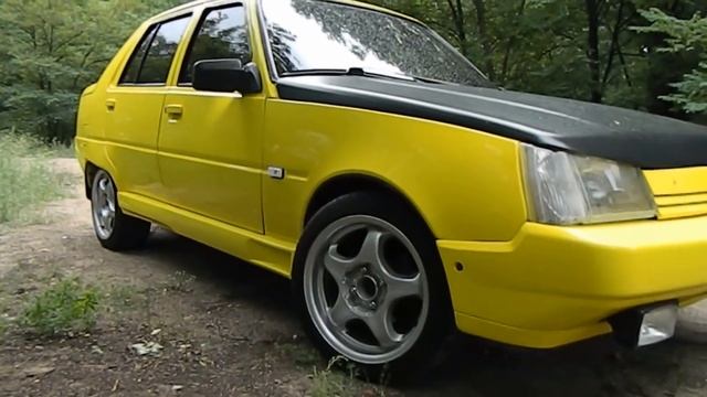 Видео обзор ЗАЗ-Славута на Базе Ваз 2110#Воттакдолжнавыглядетьукрайнаскаямашина смотреть онлайн