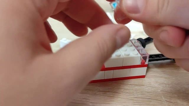 Скорая помощь из Lego