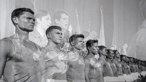 Гимн демократической молодежи