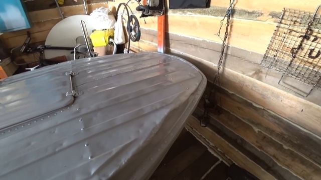 Ремонт лодки. Из грязи в князи или возрождение... смотреть онлайн