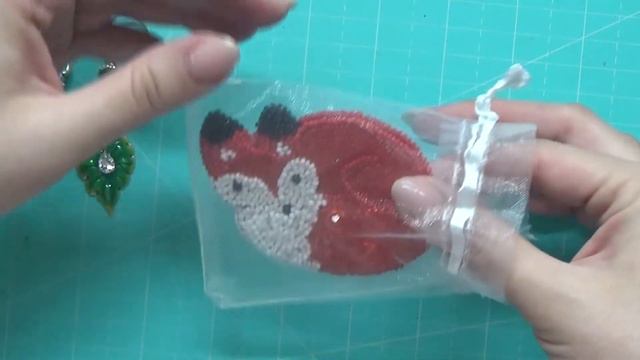 Как бы влог № 14 /Розы среди зимы / Вышитая брошь смотреть онлайн