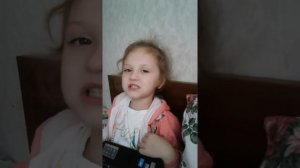 Девочка из Нальчика поет песню в 4 года)))