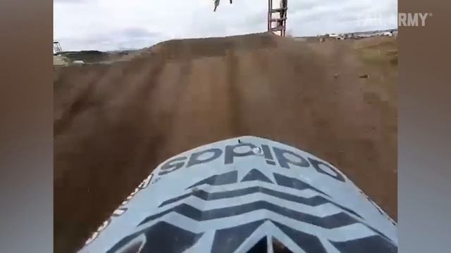 CRAZIEST Action Cam Fails! Cool Shots and Wipeouts смотреть онлайн